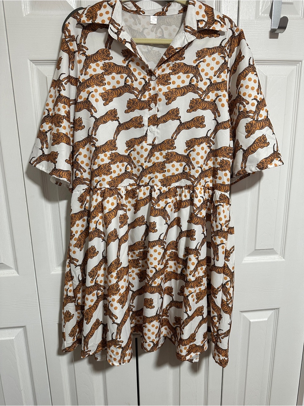 Tiger Print Button-Front Short Sleeve Dress - White & Brown